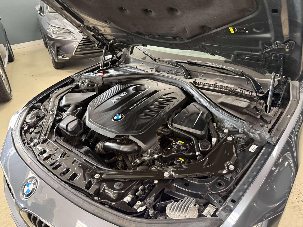 2019 BMW 4 Series xDrive Photo