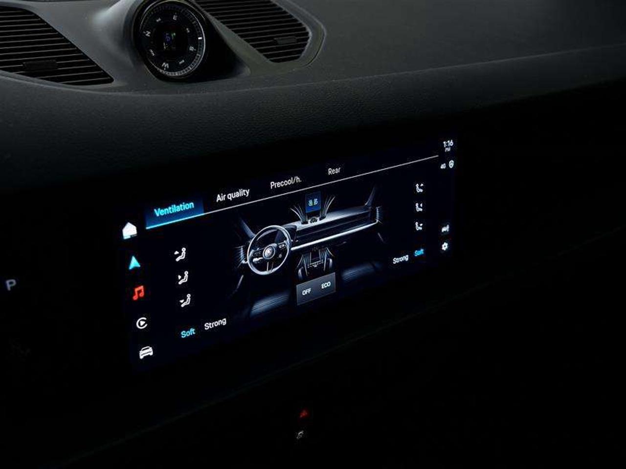 2025 Porsche Cayenne S e-Hybrid Coupe AWD Photo