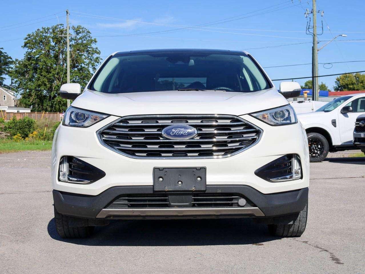 2020 Ford Edge SEL Photo5
