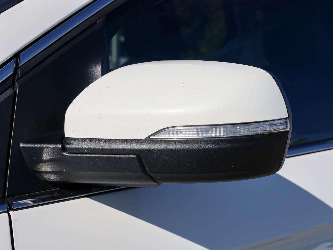 2020 Ford Edge SEL Photo