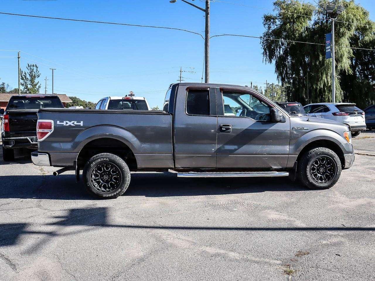 2014 Ford F-150 XLT Photo
