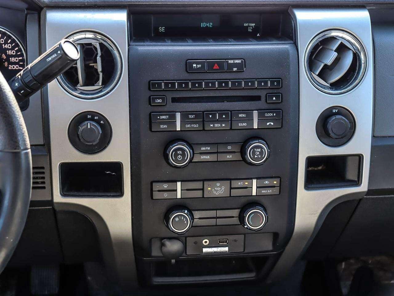 2014 Ford F-150 XLT Photo