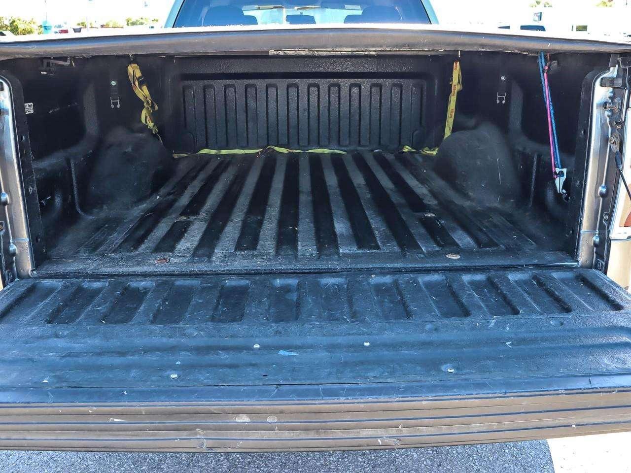 2014 Ford F-150 XLT Photo