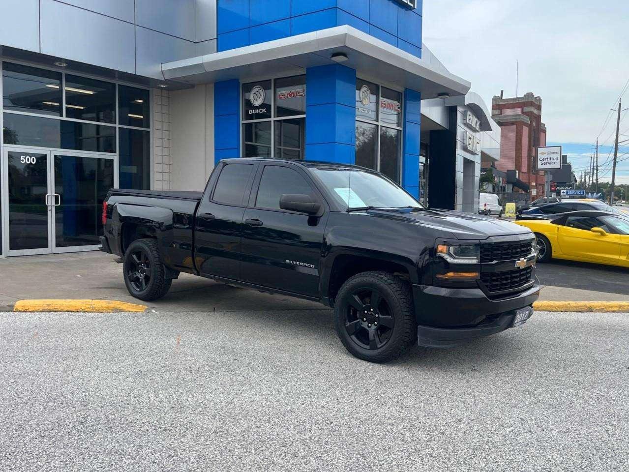 2017 Chevrolet Silverado 1500 Custom LOW KM LOCAL TRADE Photo