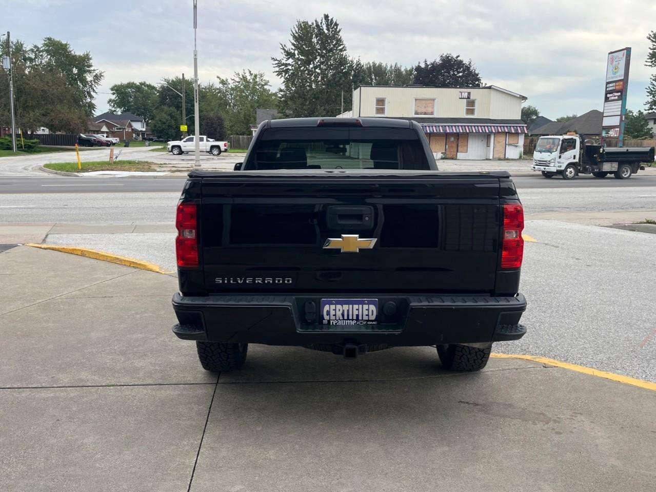 2017 Chevrolet Silverado 1500 Custom LOW KM LOCAL TRADE Photo