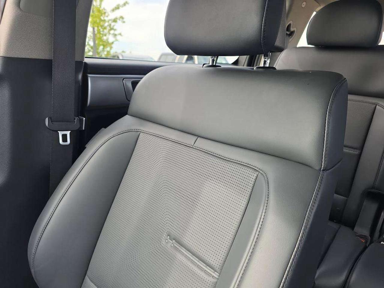 2025 Hyundai Santa Fe Preferred Trend   NO ACCIDENTS LEATHER 6.8L/100KM Photo