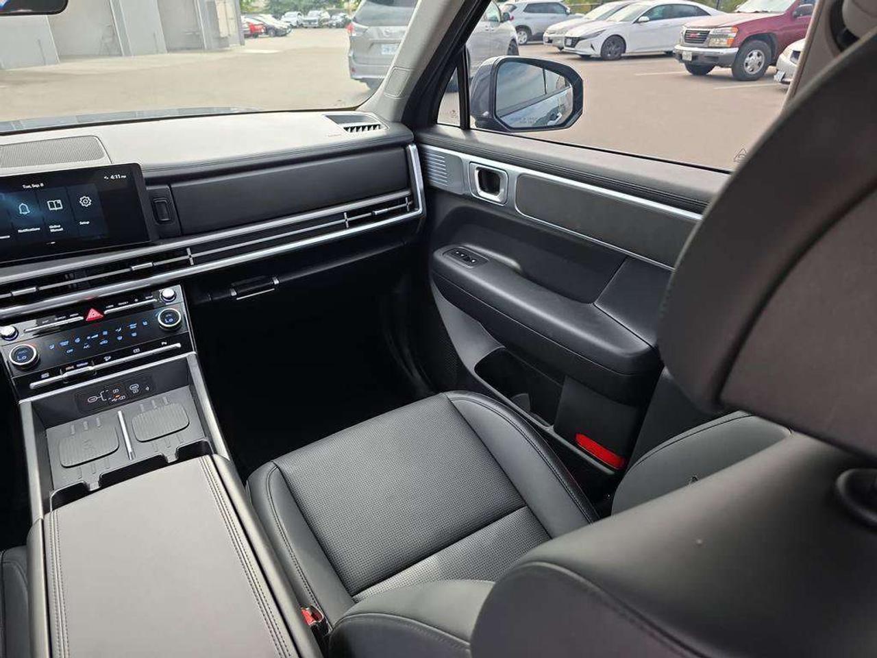 2025 Hyundai Santa Fe Preferred Trend   NO ACCIDENTS LEATHER 6.8L/100KM Photo