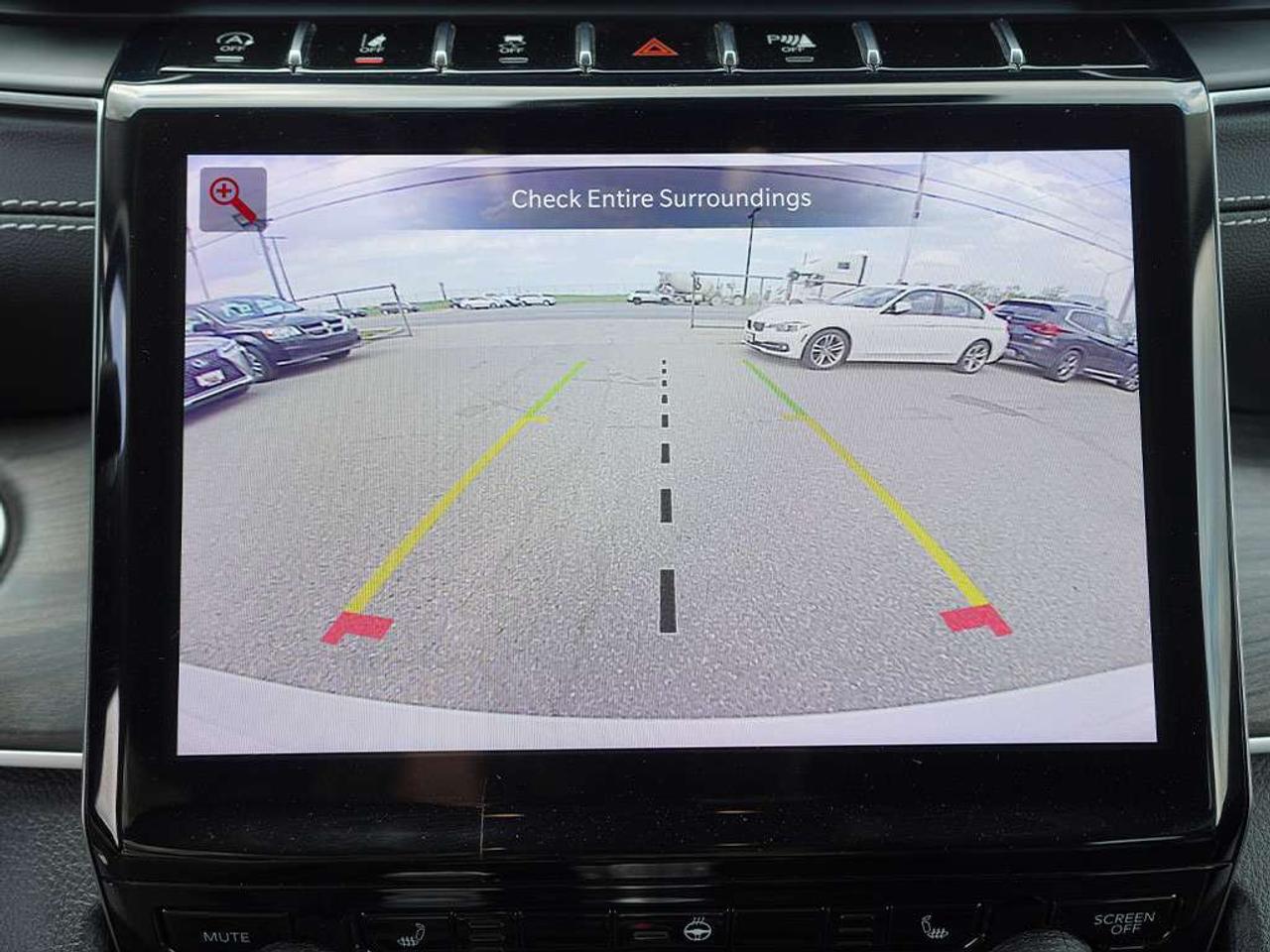 2023 Jeep Grand Cherokee Limited Adaptive Cruise Control Apple CarPlay Leather Seats. Photo