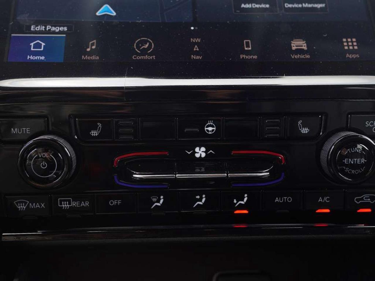 2023 Jeep Grand Cherokee Limited Adaptive Cruise Control Apple CarPlay Leather Seats. Photo