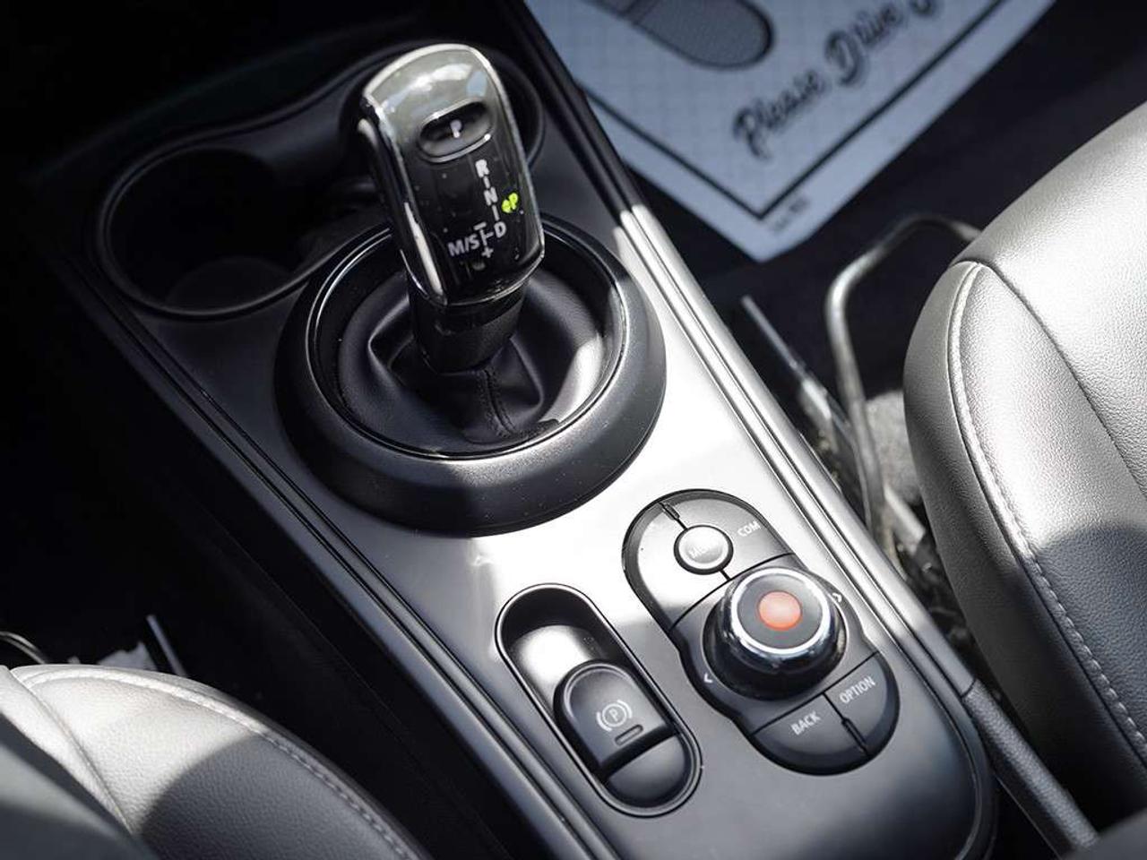 2021 MINI Cooper Countryman AWD Sunroof GPS Photo
