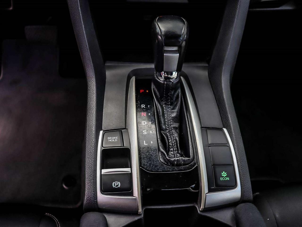 2018 Honda Civic SE   CARPLAY   STARTER   ALLOYS   RADAR CRUISE Photo