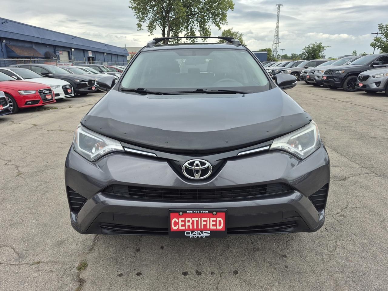 2016 Toyota RAV4 LE Photo5
