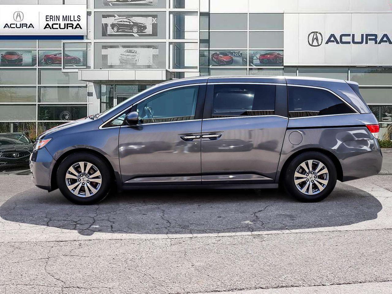 2017 Honda Odyssey EX-L   LEATHER   PWR DOORS   PWR TAILGATE   NAVI Photo4