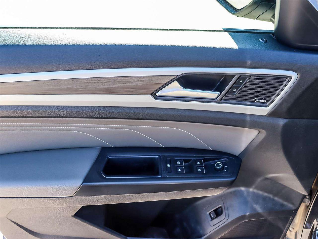 2023 Volkswagen Atlas HIGHLINE   CARPLAY   LEATHER   COOL SEATS   ALLOYS Photo