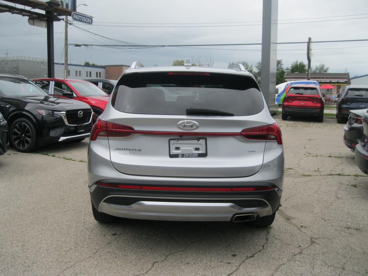 2023 Hyundai Santa Fe Preferred 4dr All-Wheel Drive Photo
