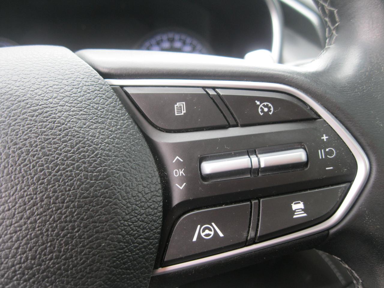 2023 Hyundai Santa Fe Preferred 4dr All-Wheel Drive Photo
