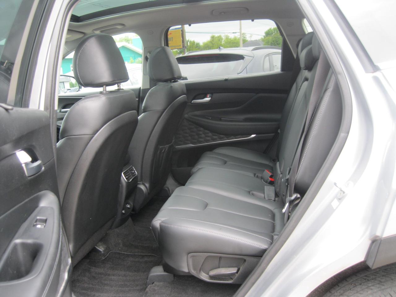 2023 Hyundai Santa Fe Preferred 4dr All-Wheel Drive Photo
