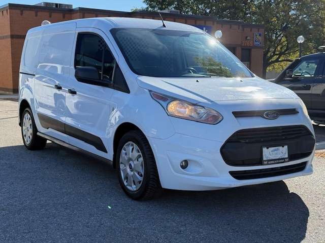 2017 Ford Transit Connect XLT Certified Back Up Cam Divider Photo