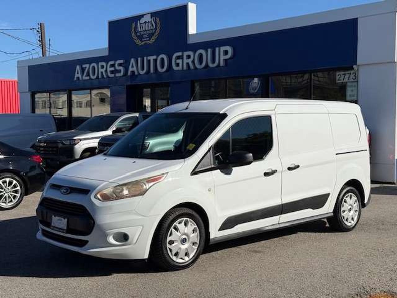 2017 Ford Transit Connect XLT Certified Back Up Cam Divider Photo0