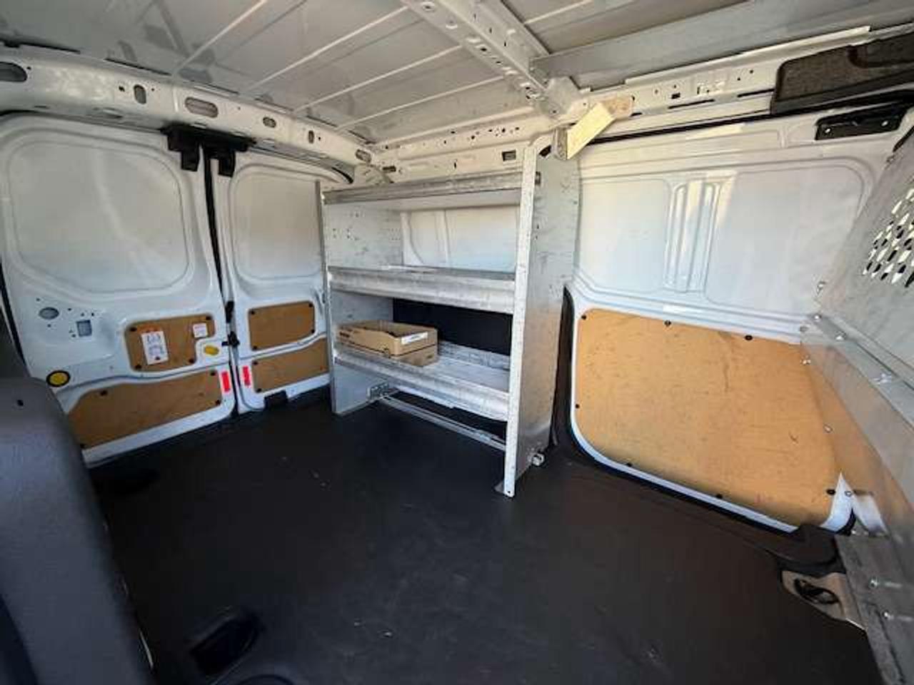 2017 Ford Transit Connect XLT Certified Back Up Cam Divider Photo