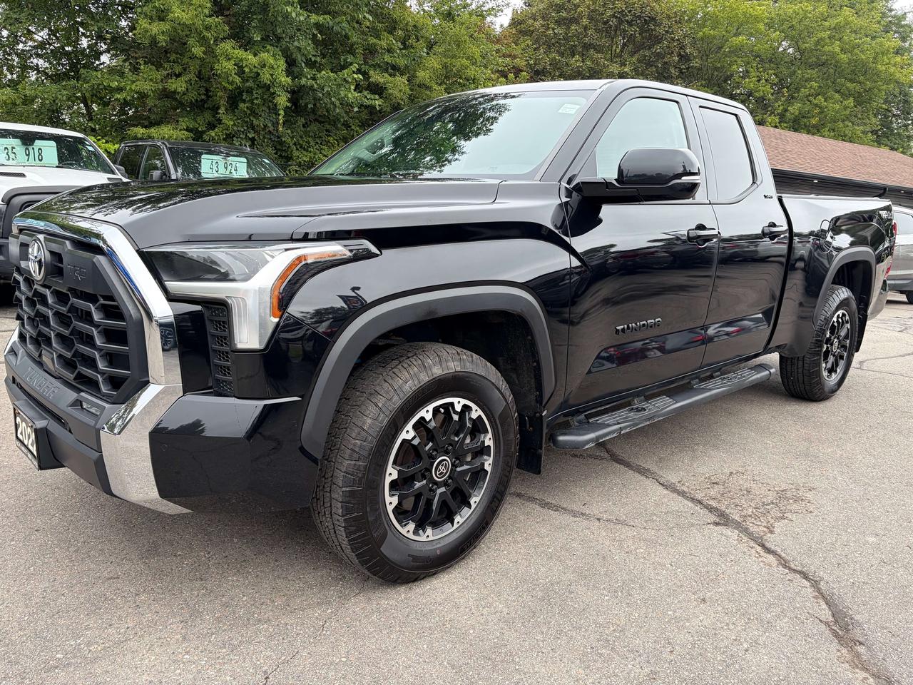 2022 Toyota Tundra SR SR5 TRD Off-Road 4x4 One Owner Clean CARFAX Photo1