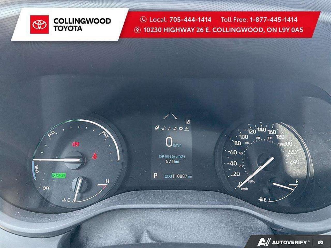 2024 Toyota Sienna *XLE 8-PASS FWD* ONE OWNER* ACCIDENT FREE* Photo
