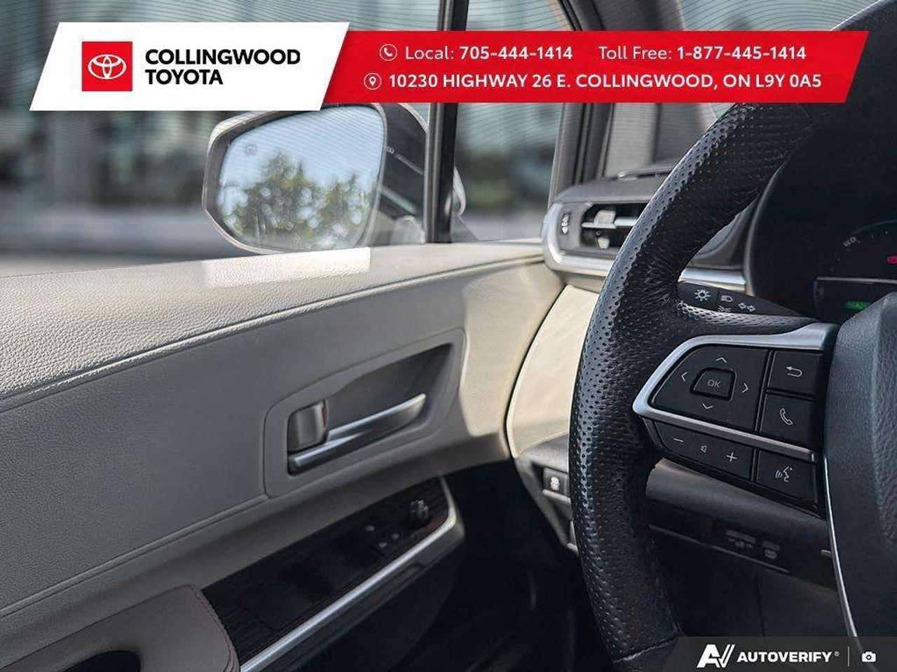 2024 Toyota Sienna *XLE 8-PASS FWD* ONE OWNER* ACCIDENT FREE* Photo