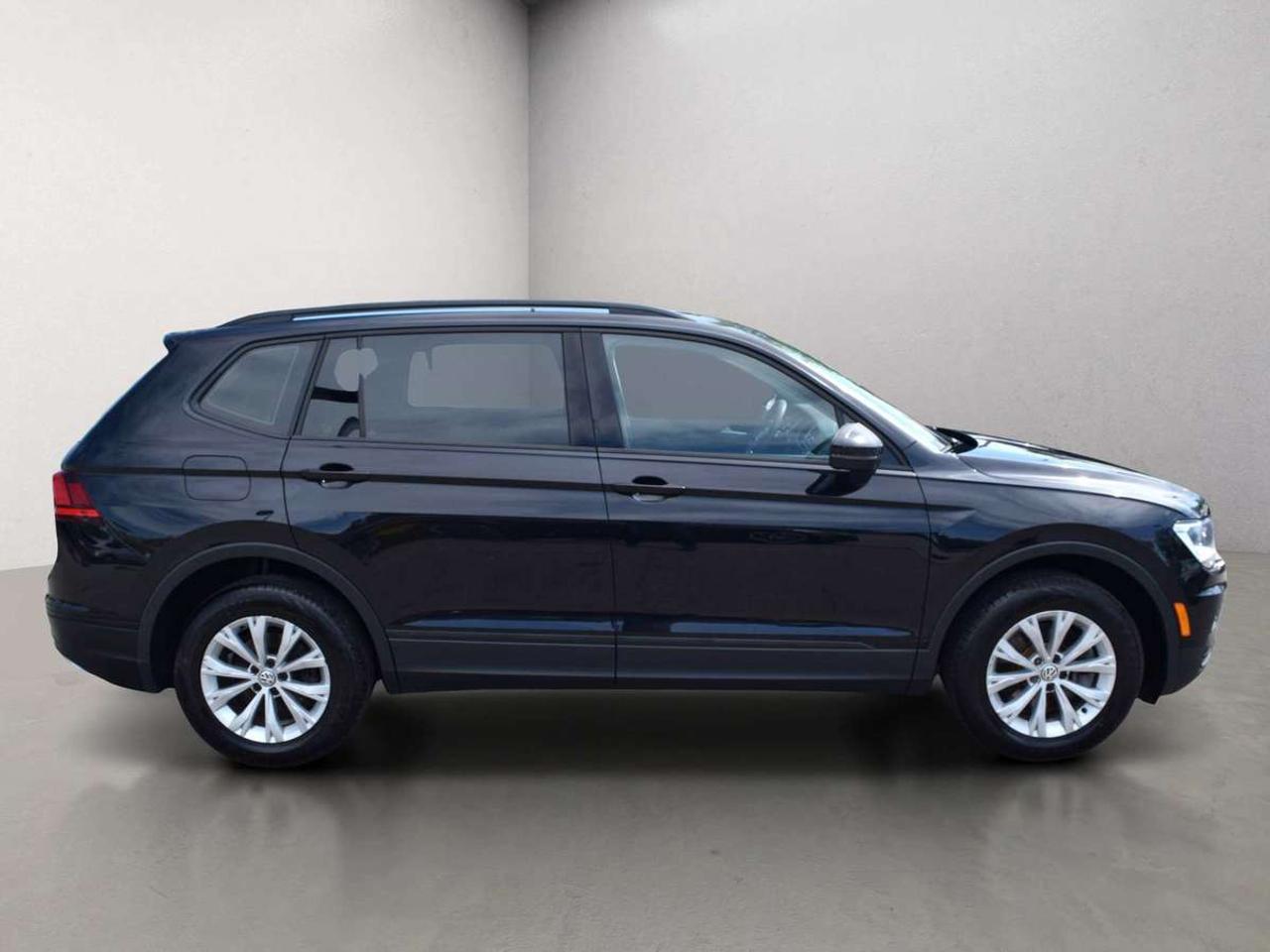 2020 Volkswagen Tiguan Trendline AWD Back Up Camera Photo3