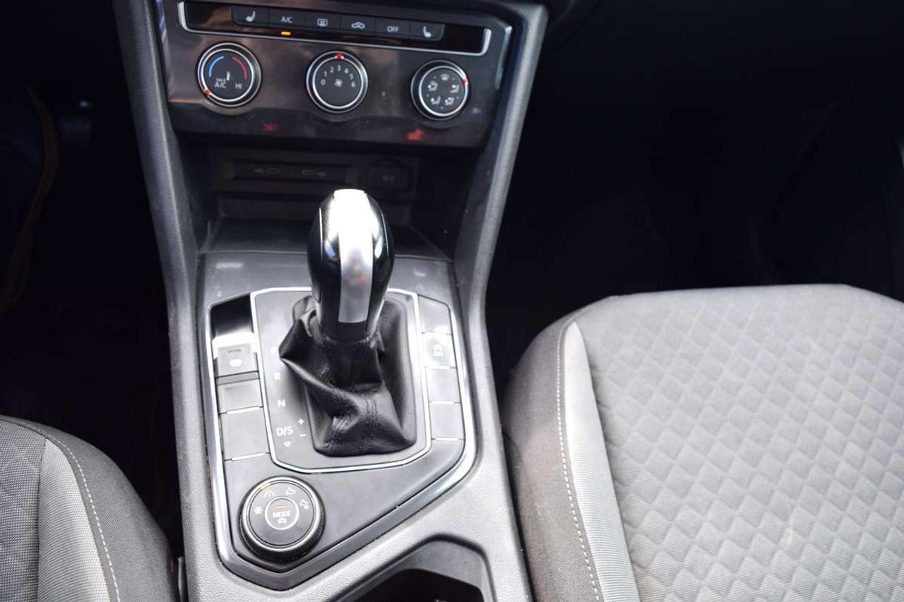 2020 Volkswagen Tiguan Trendline AWD Back Up Camera Photo