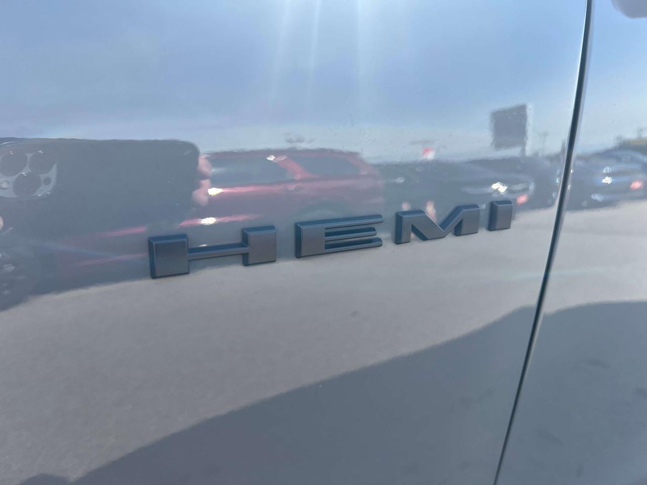 2026 Dodge Durango GT HEMI+ *TOW-N-GO *BLACKTOP *SUN *LTHR *NAVI Photo