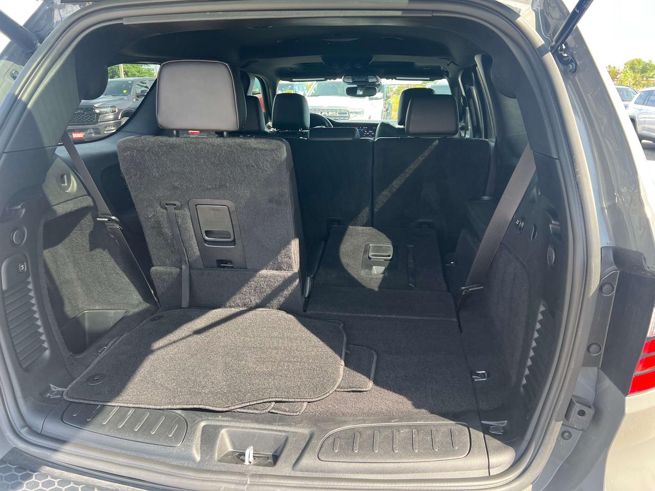 2026 Dodge Durango GT HEMI+ *TOW-N-GO *BLACKTOP *SUN *LTHR *NAVI Photo
