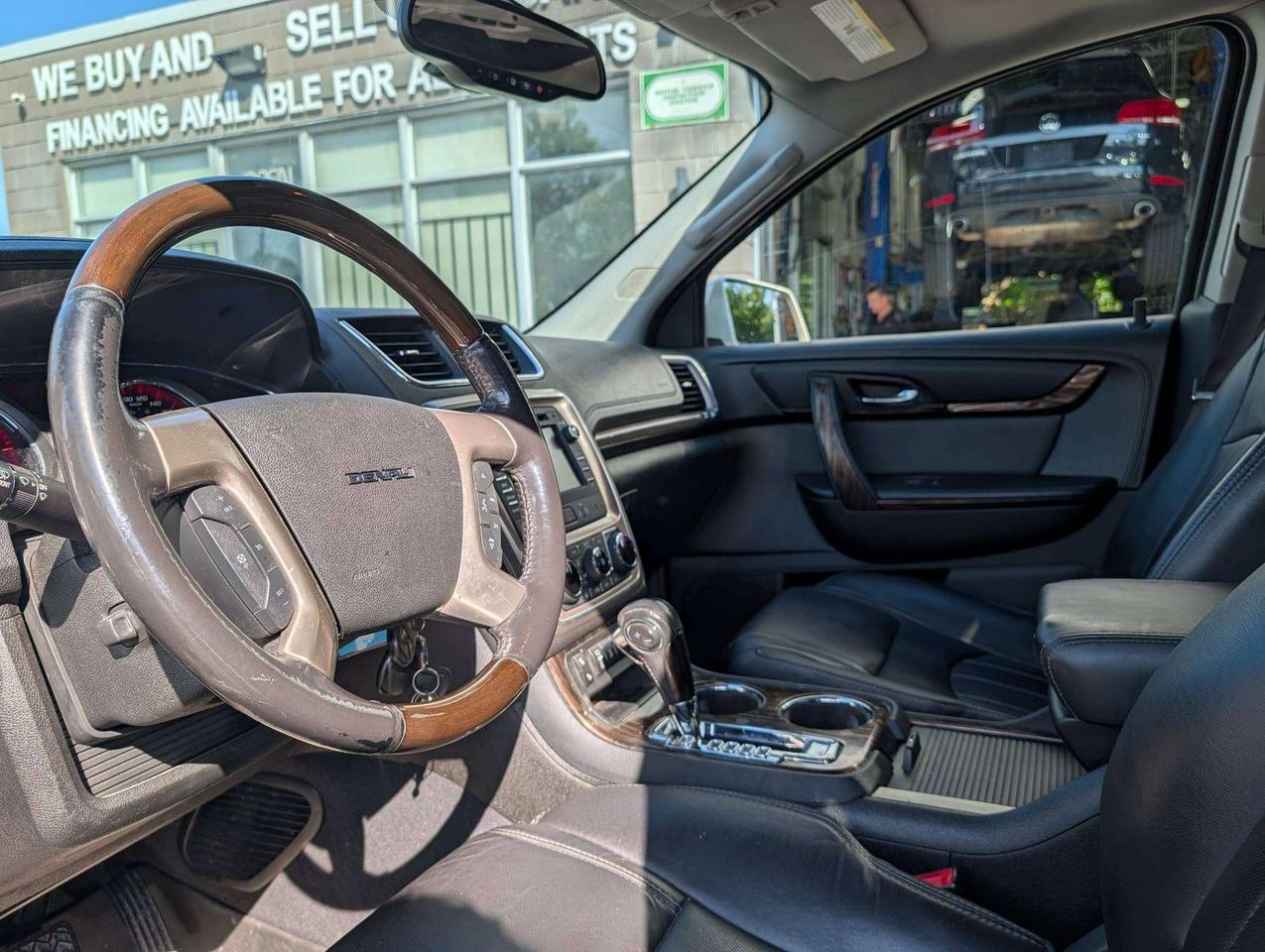 2014 GMC Acadia Denali Photo