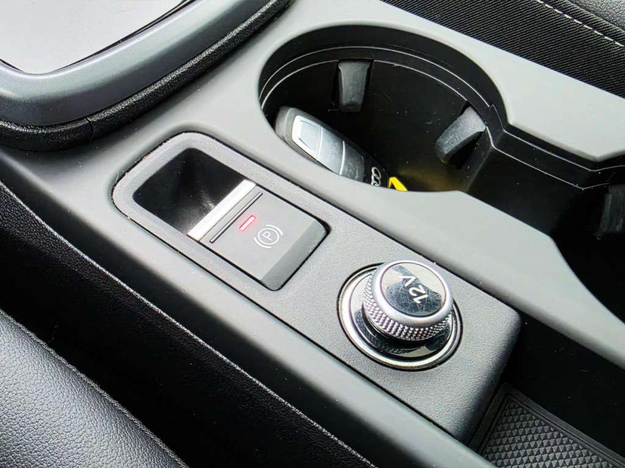 2026 Audi A3 komfort   Sunroof   Apple Carplay   Alloys Photo