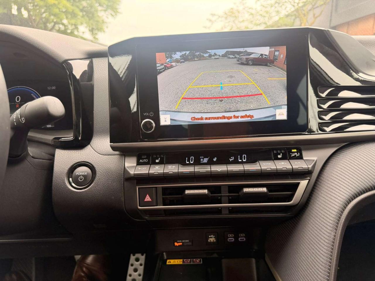 2026 Toyota Camry SE Upgrade CVT AWD Photo