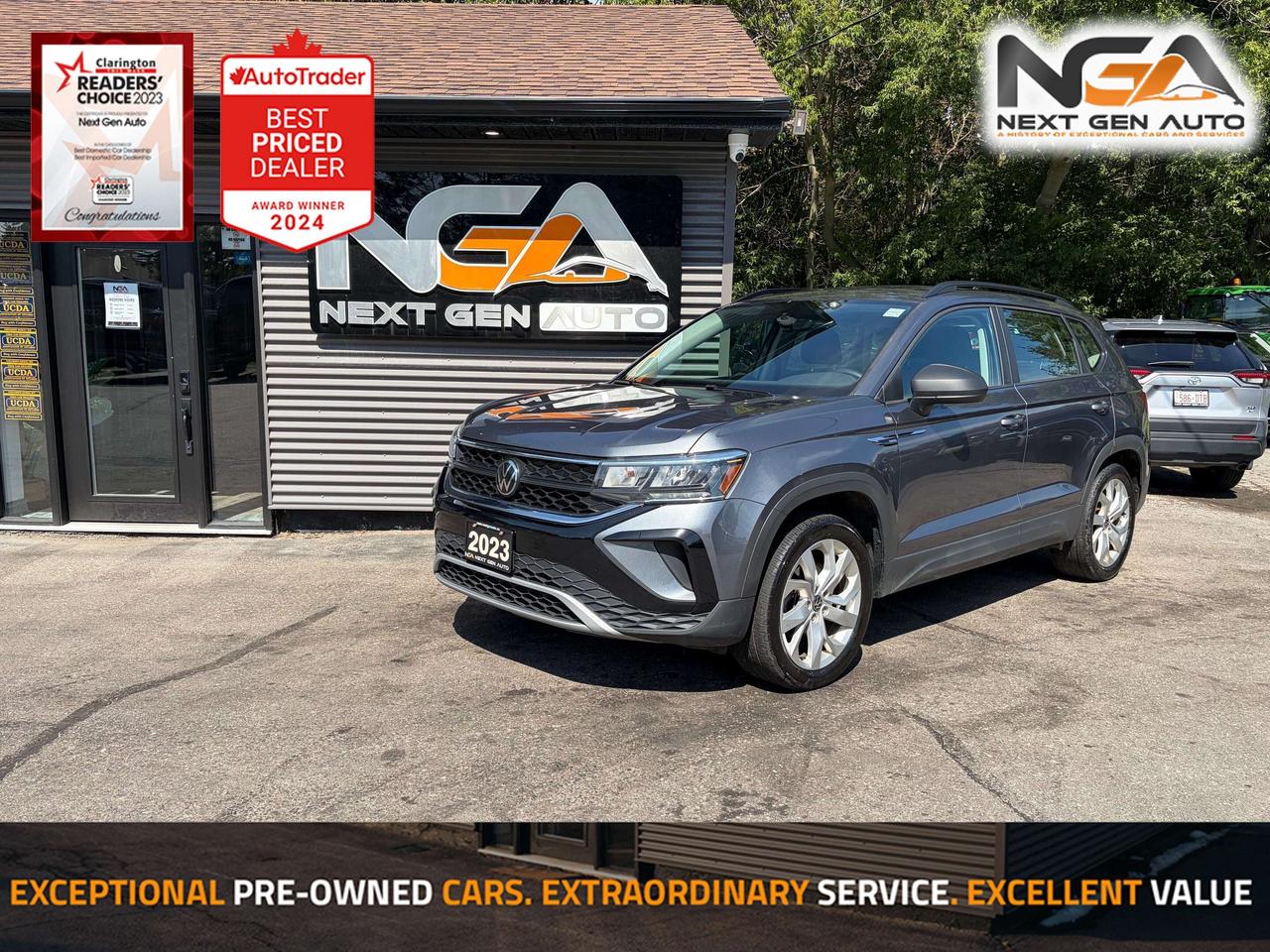 2023 Volkswagen Taos Trendline AWD One Owner Clean CARFAX Heated Steeri Photo