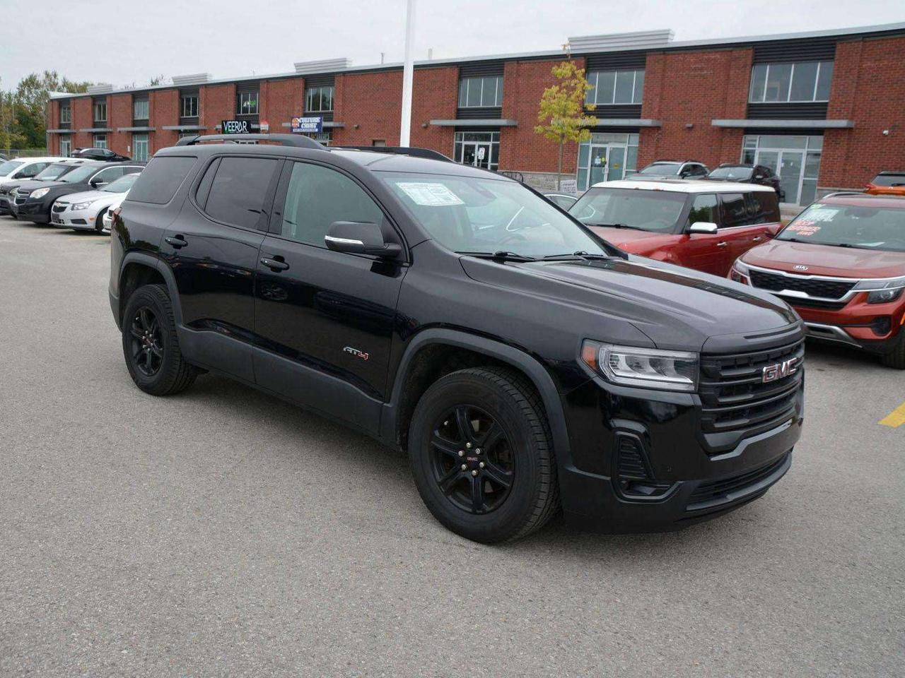 2021 GMC Acadia AT4 Photo