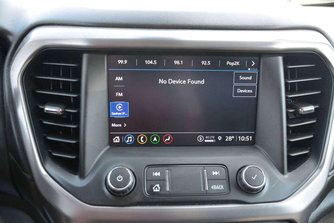 2021 GMC Acadia AT4 Photo