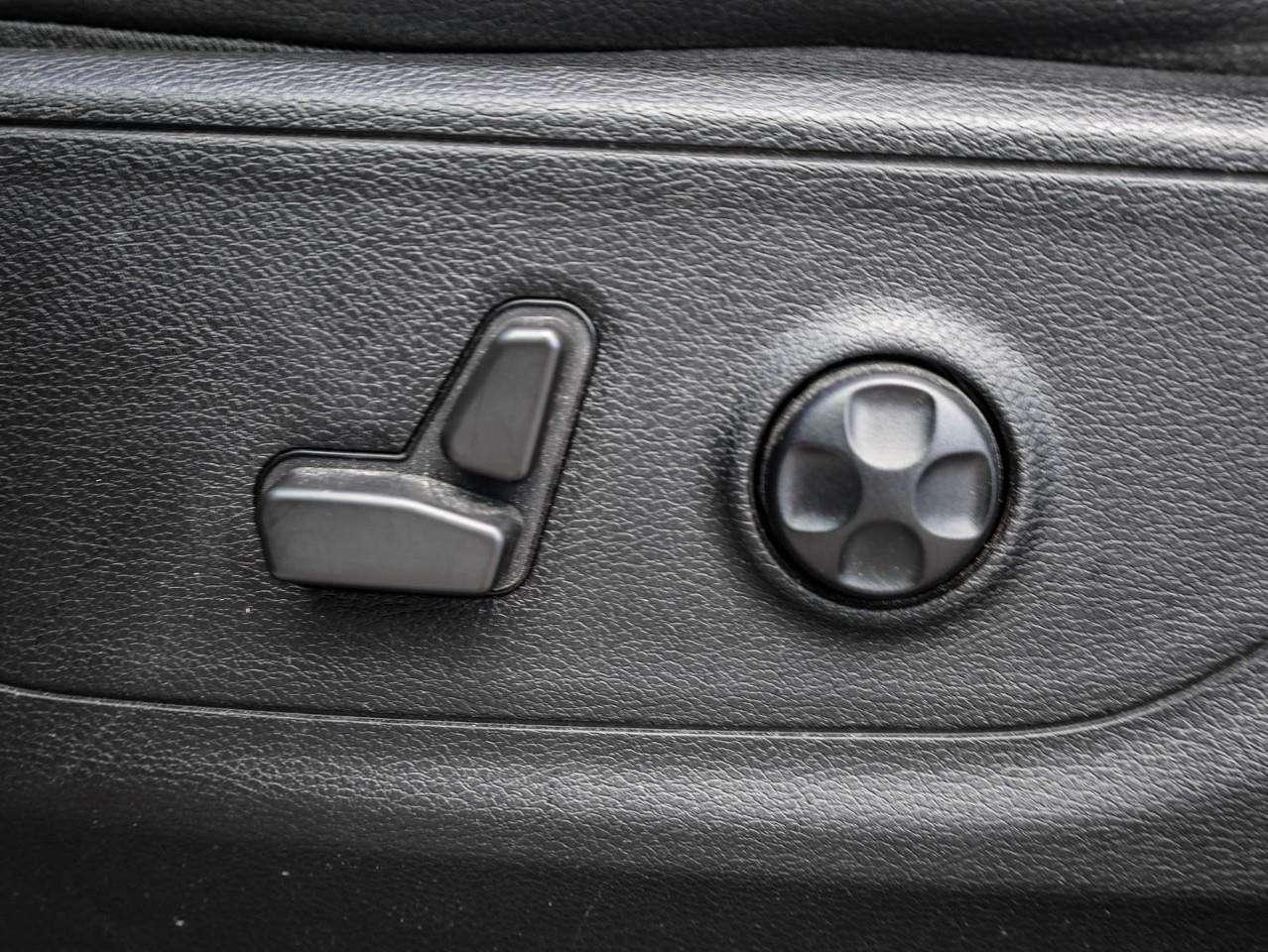 2021 RAM 1500 SPORT Photo