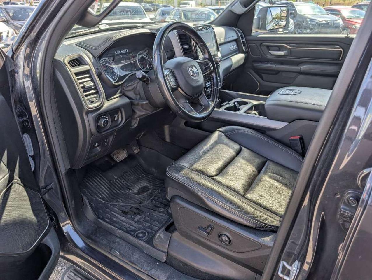 2021 RAM 1500 Sport 4WD NAV LEATHER PANOROOF CAMERA Photo