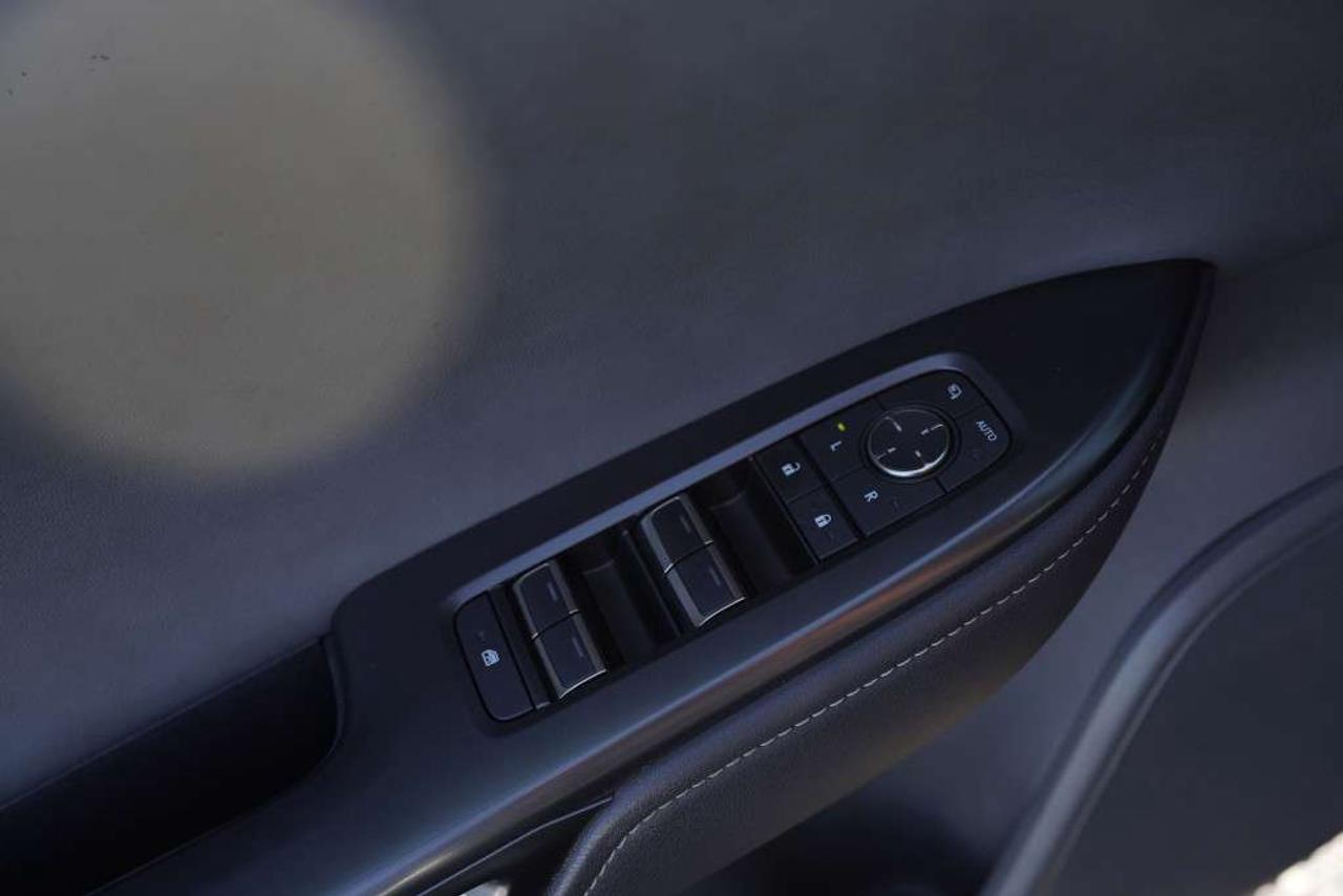 2024 Lexus RZ 450E KEYLESS ENTRY ALLOY WHEELS APPLE CARPLAY Photo