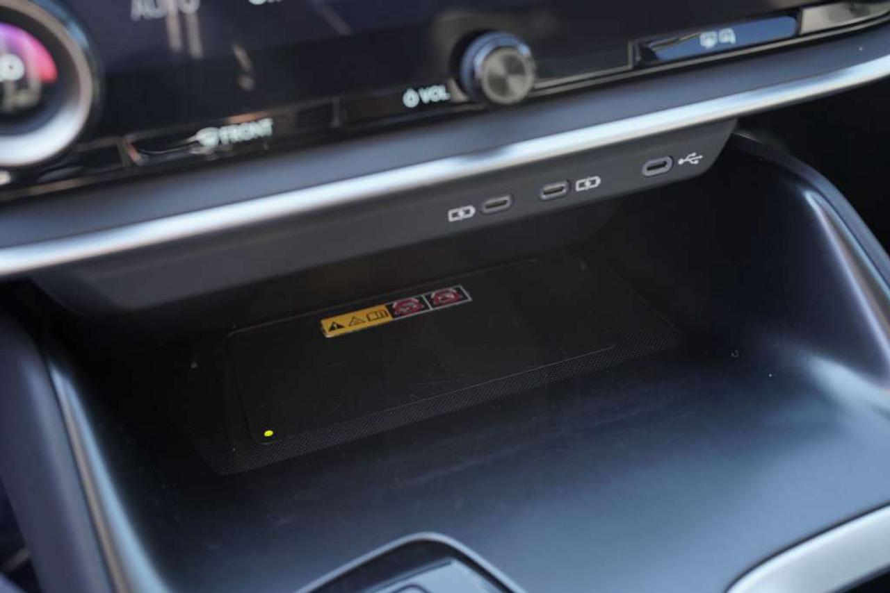 2024 Lexus RZ 450E KEYLESS ENTRY ALLOY WHEELS APPLE CARPLAY Photo