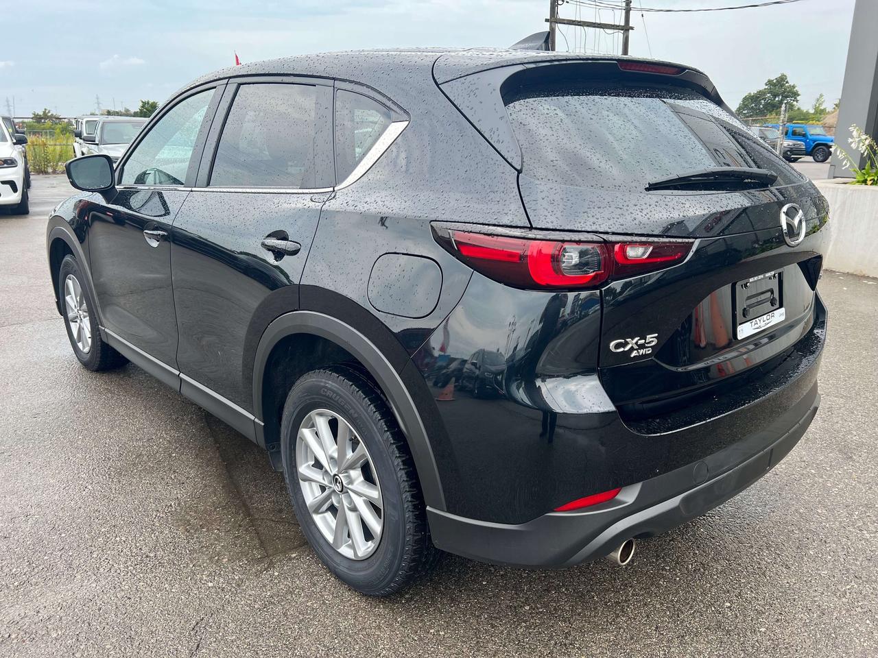 2025 Mazda CX-5 GS AWD *LTHR *PWR SEAT *PWR LIFTGATE *CARPLAY Photo