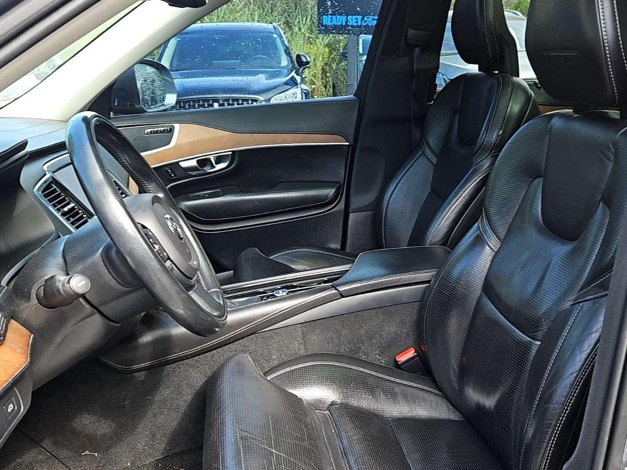 2016 Volvo XC90 INSCRIPTION   3RD ROW   7 SEATER   AWD   NAV Photo