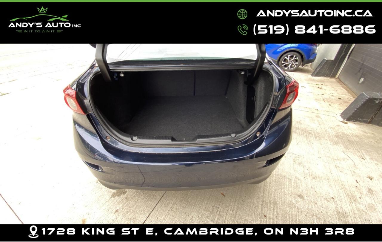 2018 Mazda Mazda3 ! HEATED SEATS ! NO ACCIDENTS ! BACKUP CAM! Touring ! HEATED SEATS ! NO ACCIDENTS ! BACKUP CAM Photo