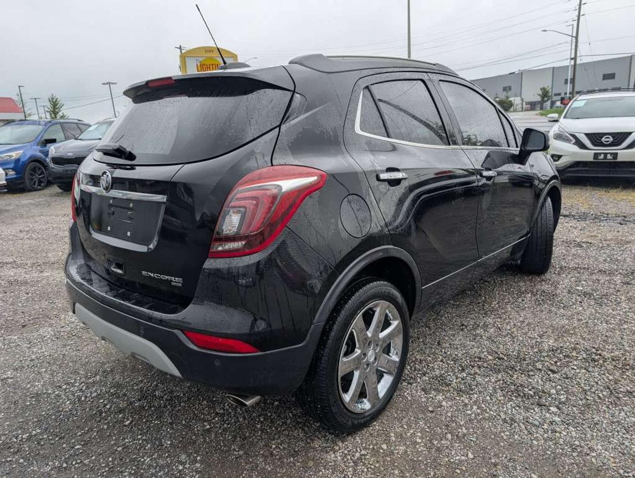 2019 Buick Encore Essence AWD   NAV   LEATHER   SUNROOF   CAMERA Photo