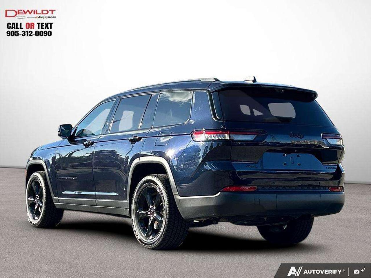 2023 Jeep Grand Cherokee LIMITED   LUXURY TECH   PANO ROOF Photo