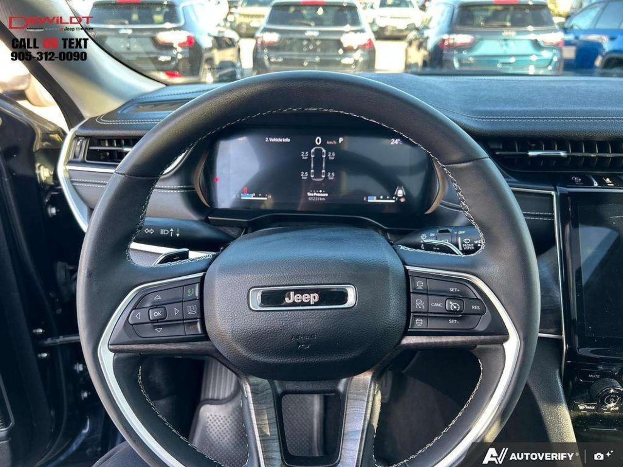2023 Jeep Grand Cherokee LIMITED   LUXURY TECH   PANO ROOF Photo