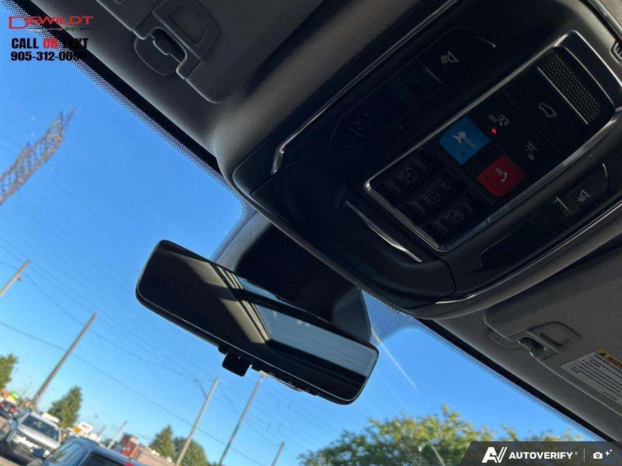 2023 Jeep Grand Cherokee LIMITED   LUXURY TECH   PANO ROOF Photo
