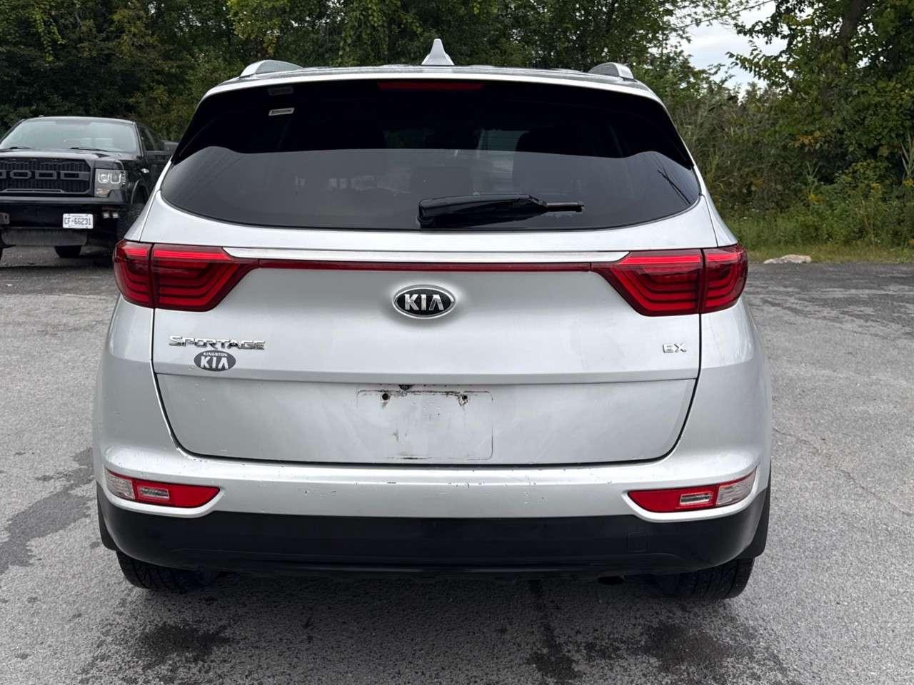 2018 Kia Sportage EX   AWD   1 OWNER   GREAT SERVICE RECORDS Photo