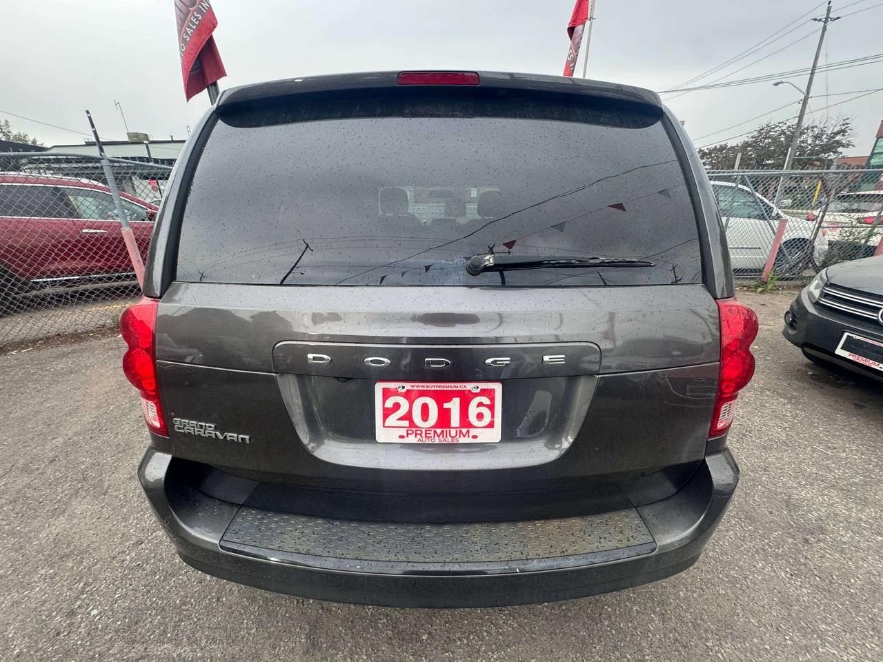 2016 Dodge Grand Caravan *** 3 YEAR WARRANTY INCLUDED *** Photo